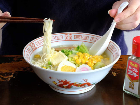 Kumoryu ramen bowls